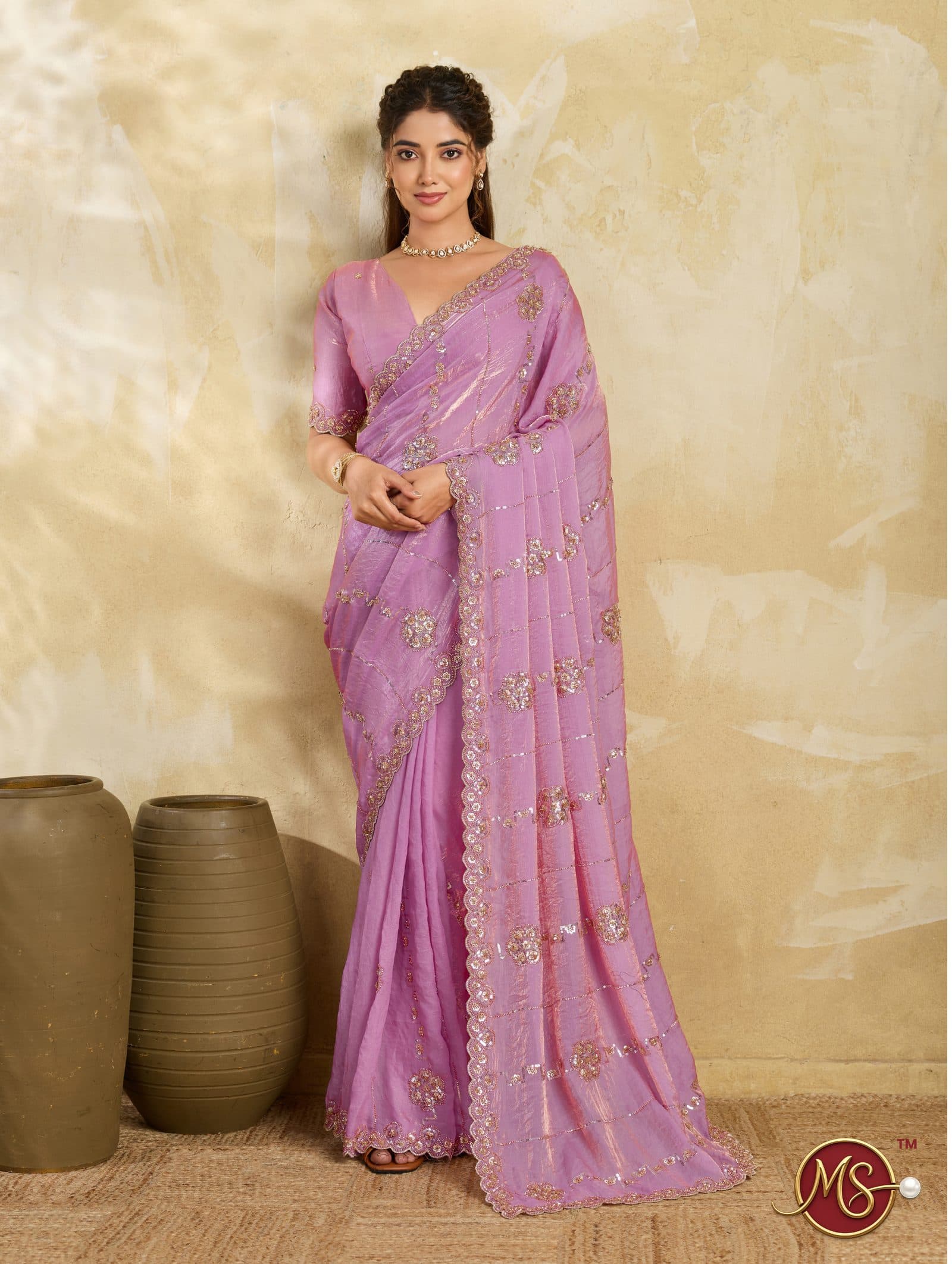 Pink Scalloped Floral Shimmer Georgette Saree