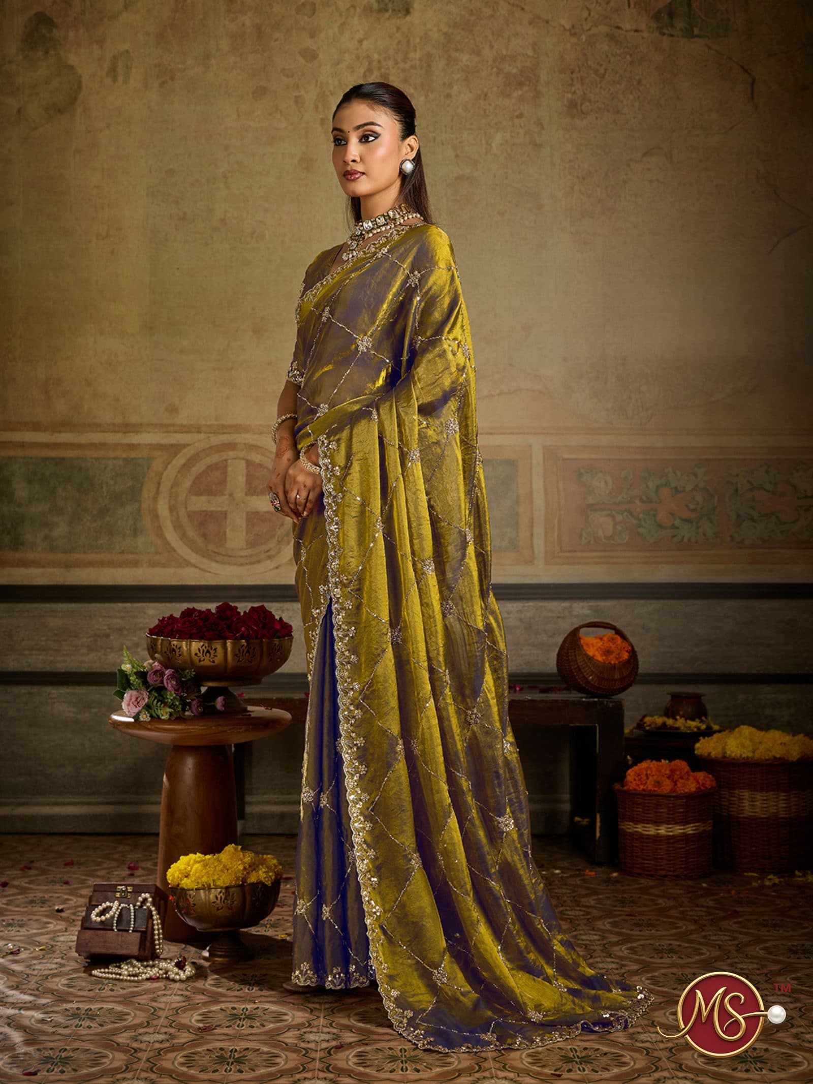 Mehndi Diamond Grid Organza Saree